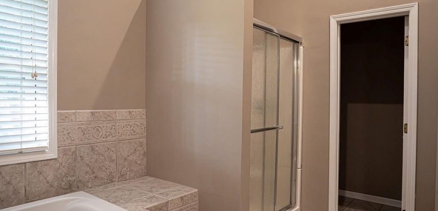 Homes for Sale in Kansas City, MO 64119 | 4308  NE 61st Court