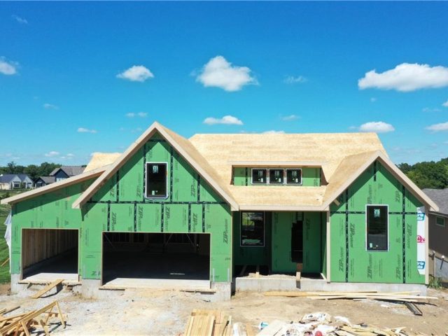 Homes for Sale in Kansas City, MO 64158 | 8308 NE 76TH Terrace