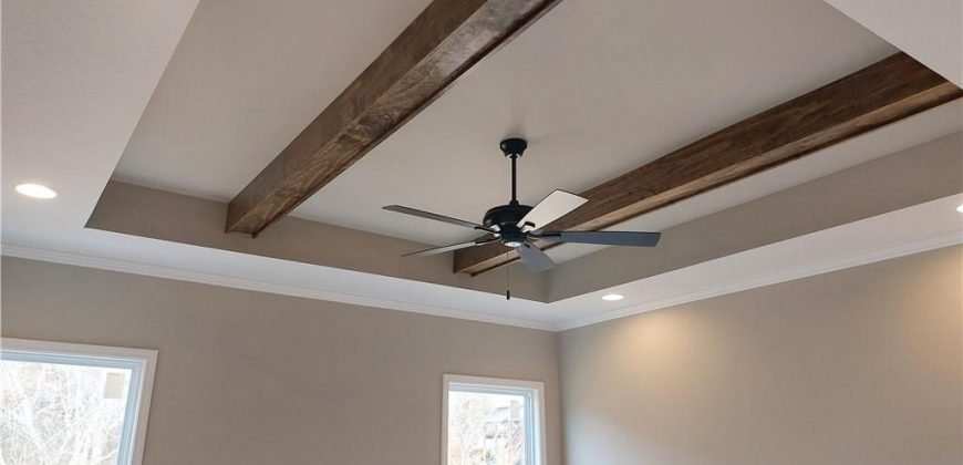 Homes for Sale in Parkville, MO 64152 | 8580 NW 75th Terrace