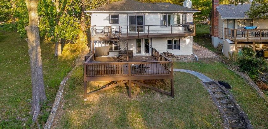 Homes for Sale in Lake Waukomis, MO 64151 | 387 NW North Shore Drive