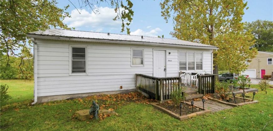 Homes for Sale in Lawson, MO 64062 | 29402  D Highway