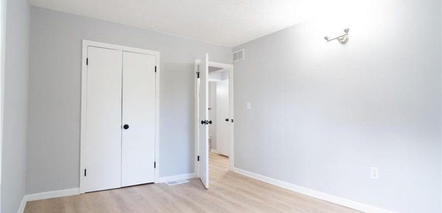 Homes for Sale in Liberty, MO 64068 | 400 N Morse Avenue