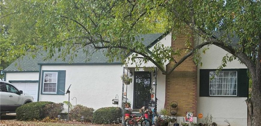 Homes for Sale in Kansas City, MO 64118 | 5030  Marvin Road