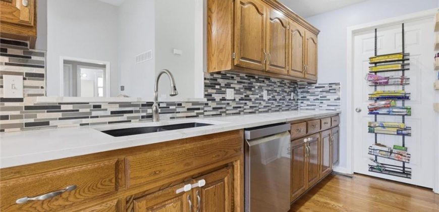 Homes for Sale in Kansas City, MO 64157 | 11004 N Hunter Avenue