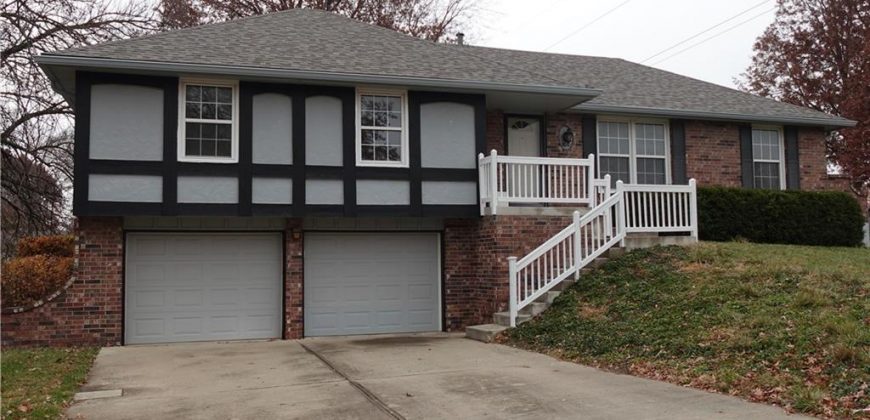 Homes for Sale in Kansas City, MO 64118 | 2010 NE 78th Street