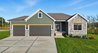 Homes for Sale in Kearney, MO 64060 | 2101  Crooked Creek Drive