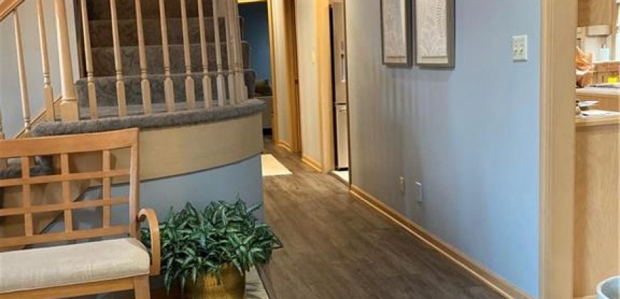 Homes for Sale in Gladstone, MO 64119 | 3105 NE 70 Street