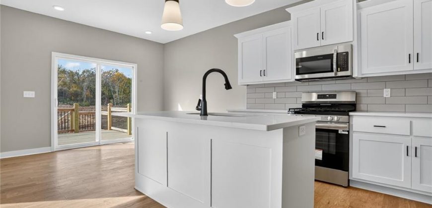 Homes for Sale in Parkville, MO 64152 | 16231  Giorgia Street