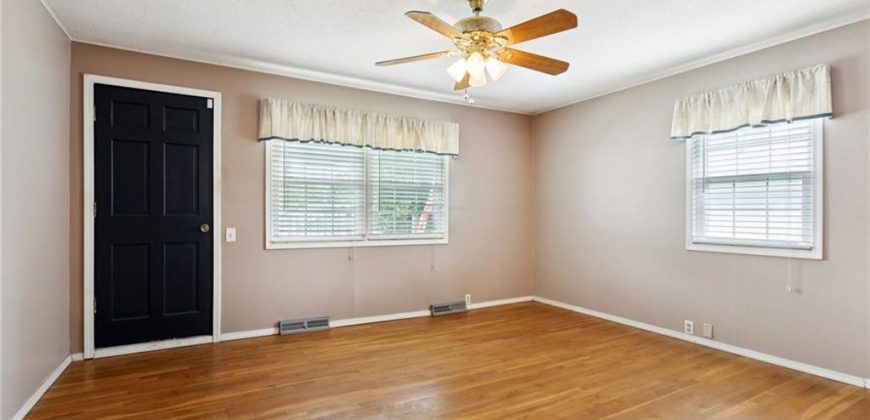 Homes for Sale in Kansas City, MO 64116 | 2505 NE 38th Street