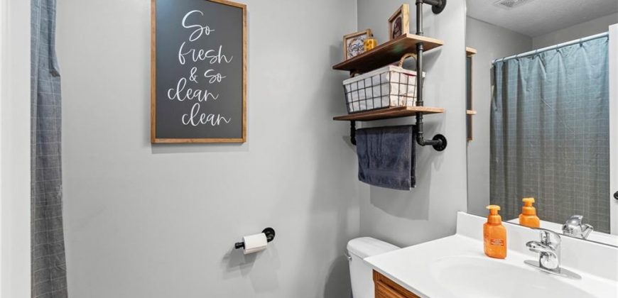 Homes for Sale in Kearney, MO 64060 | 1821  Lauren Lane