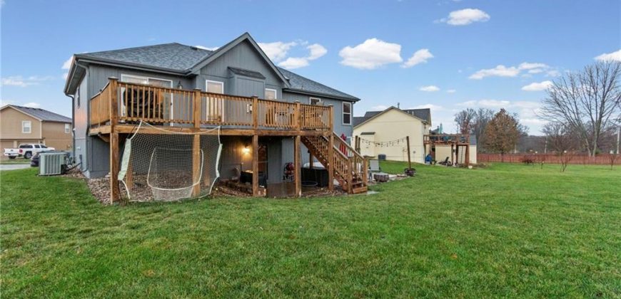 Homes for Sale in Kearney, MO 64060 | 1821  Lauren Lane