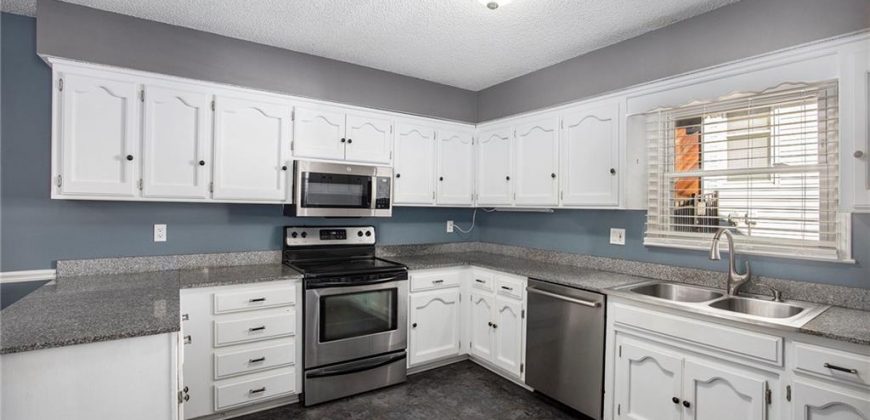 Homes for Sale in Kansas City, MO 64151 | 5864 N Beaman Avenue