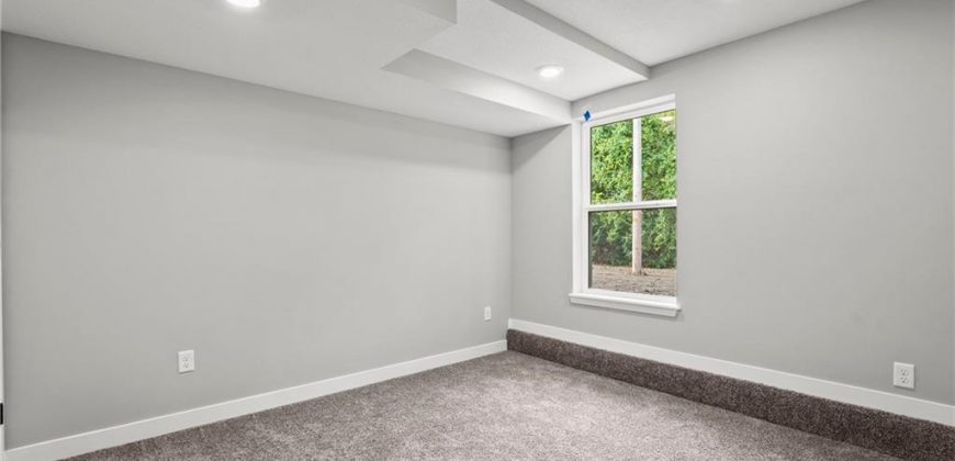 Homes for Sale in Kansas City, MO 64155 | 11218 N Oak Trafficway