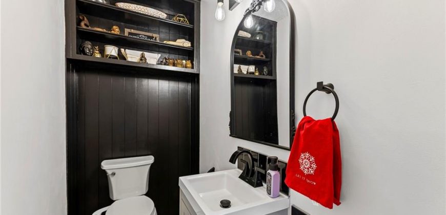 Homes for Sale in Gladstone, MO 64119 | 3619 NE 68th Terrace