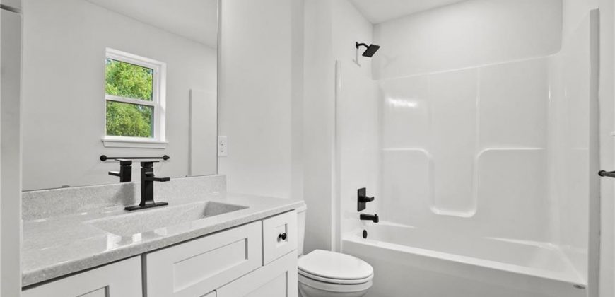 Homes for Sale in Kansas City, MO 64155 | 11226 N Oak Trafficway