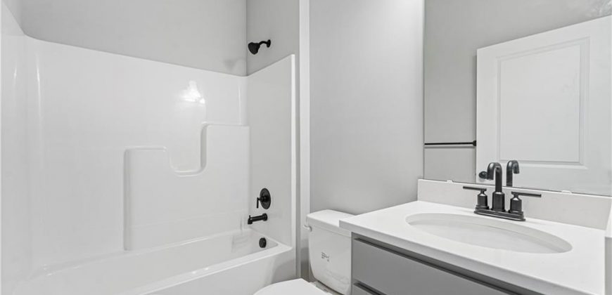 Homes for Sale in Kansas City, MO 64154 | 3024 NW 96th Terrace