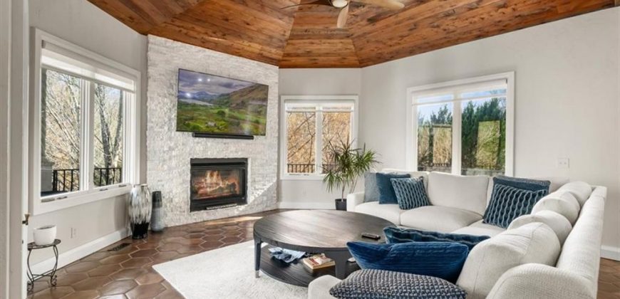 Homes for Sale in Kansas City, MO 64157 | 8519 N Sycamore Avenue