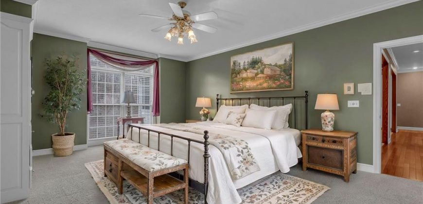 Homes for Sale in Gladstone, MO 64119 | 7605 N Chestnut Avenue