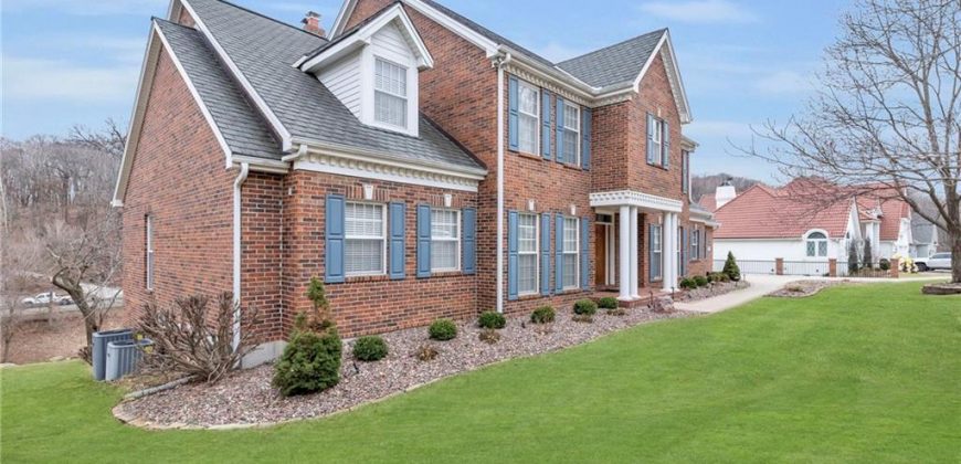 Homes for Sale in Gladstone, MO 64119 | 7605 N Chestnut Avenue