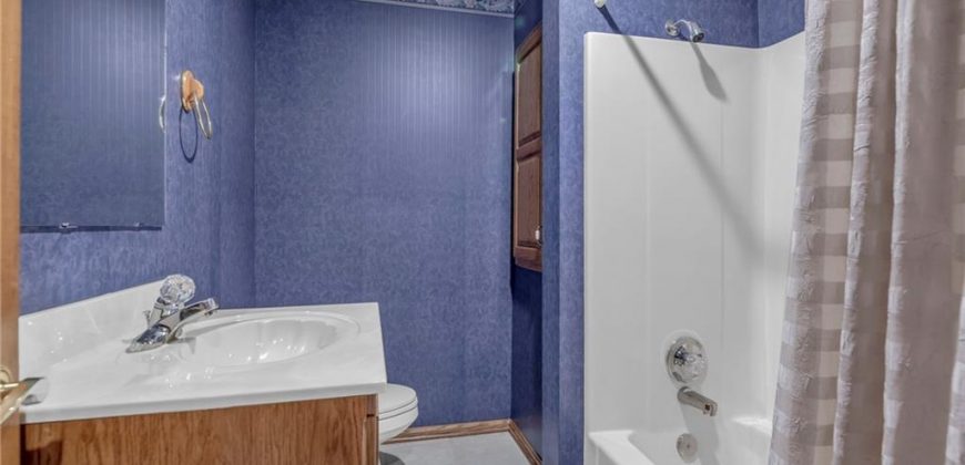 Homes for Sale in Gladstone, MO 64119 | 7605 N Chestnut Avenue