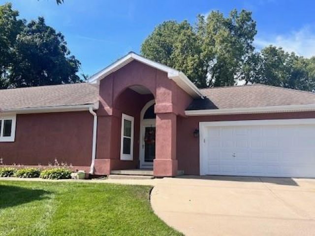 Homes for Sale in Kansas City, MO 64118 | 7809 N Cherry Street