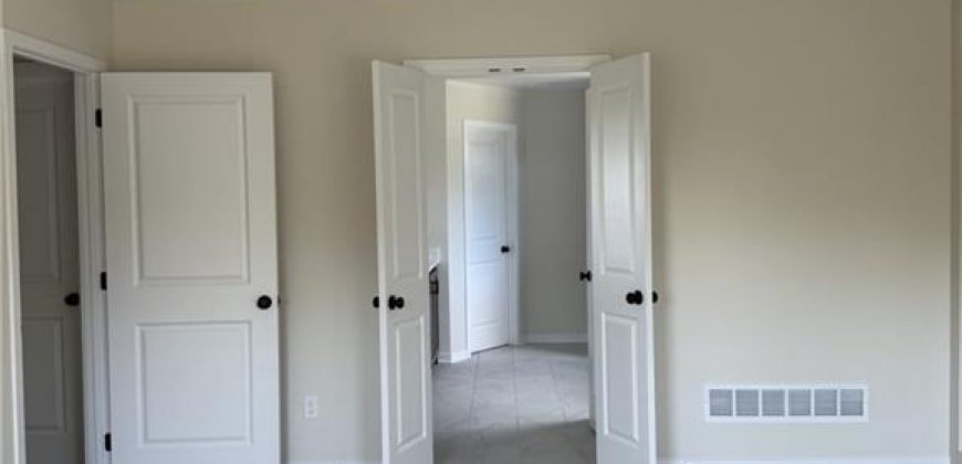 Homes for Sale in Kansas City, MO 64156 | 9007 N Poplar Avenue