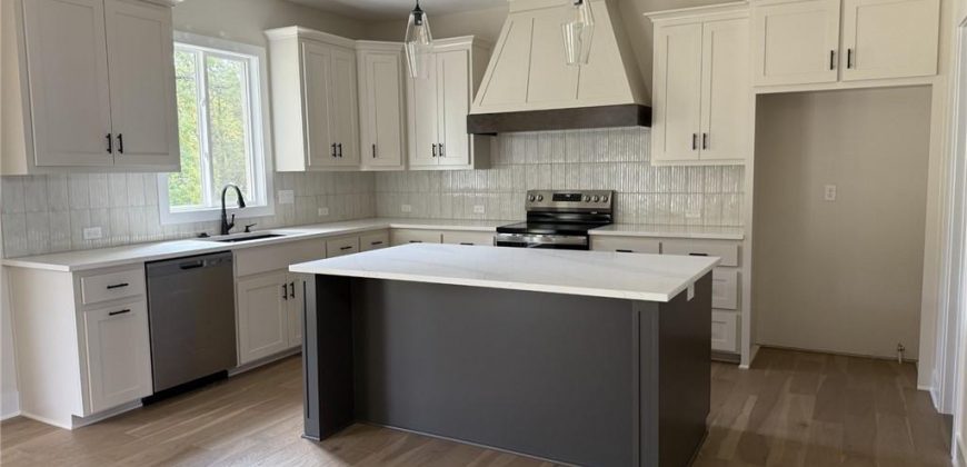 Homes for Sale in Kansas City, MO 64156 | 9007 N Poplar Avenue