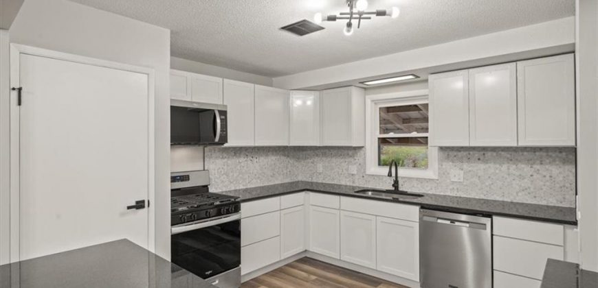 Homes for Sale in Kansas City, MO 64119 | 5412 NE 56th Place