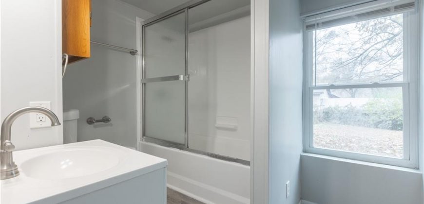 Homes for Sale in Kansas City, MO 64117 | 3916 N Spruce Avenue