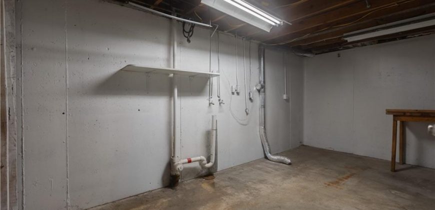 Homes for Sale in Kansas City, MO 64117 | 3916 N Spruce Avenue