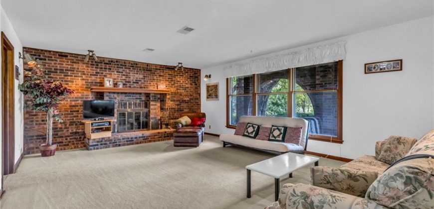 Homes for Sale in Weatherby Lake, MO 64152 | 7610 NW Westside Drive