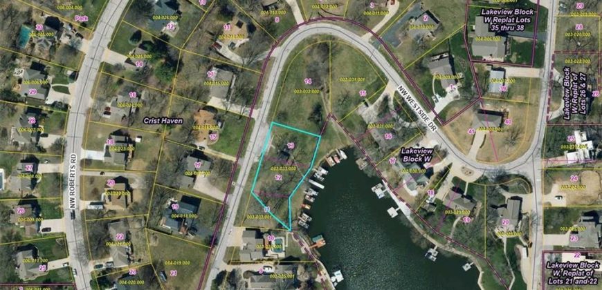 Homes for Sale in Weatherby Lake, MO 64152 | 7610 NW Westside Drive