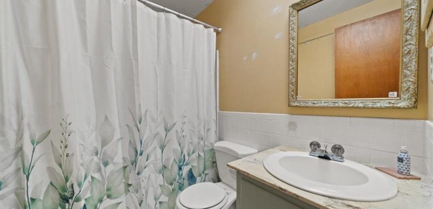 Homes for Sale in Parkville, MO 64152 | 6606 NW Quail Run Drive