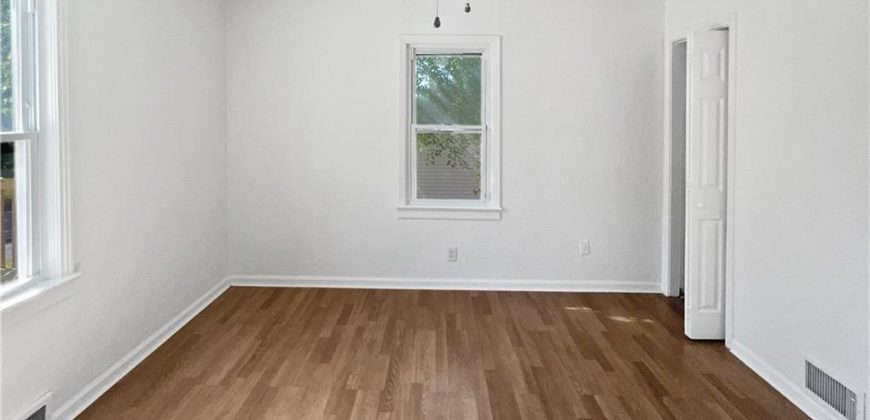 Homes for Sale in Kansas City, MO 64119 | 4958 N Lister Avenue