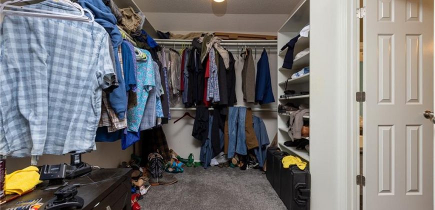 Homes for Sale in Liberty, MO 64068 | 1327  Easton Court