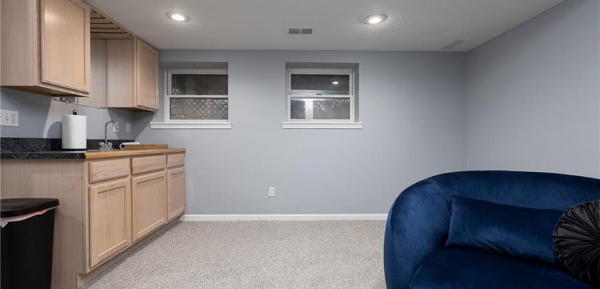 Homes for Sale in Liberty, MO 64068 | 1327  Easton Court