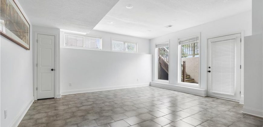 Homes for Sale in Kansas City, MO 64157 | 9020 N Oxford Avenue