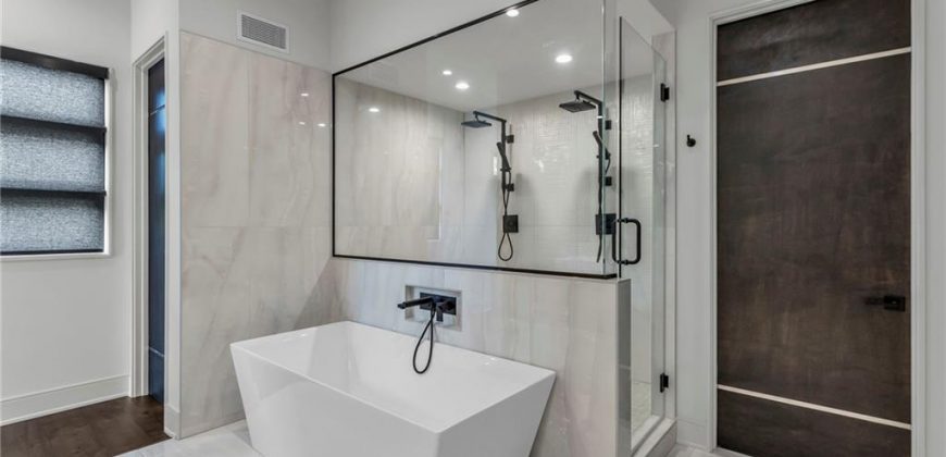 Homes for Sale in Kansas City, MO 64151 | 5842 N Lucerne Avenue