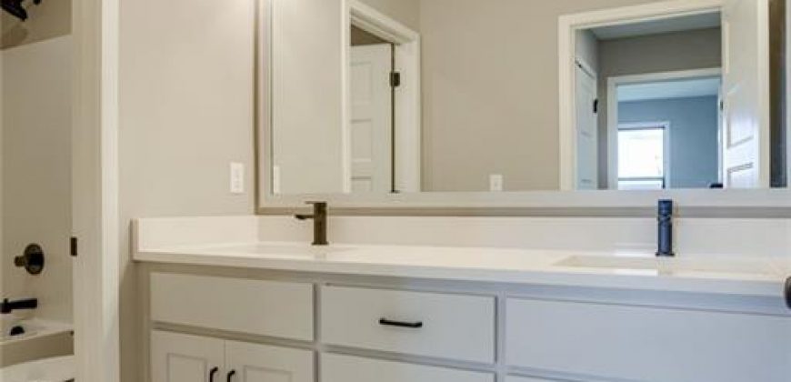 Homes for Sale in Liberty, MO 64068 | 1912  Longview Drive