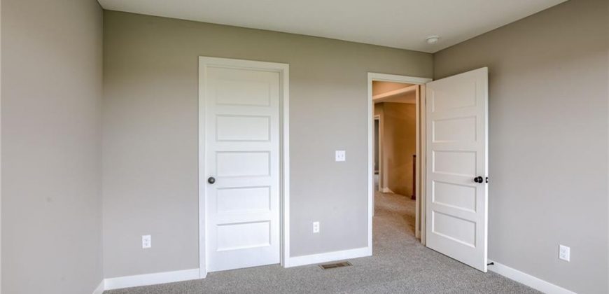 Homes for Sale in Liberty, MO 64068 | 1912  Longview Drive