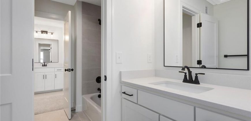 Homes for Sale in Kearney, MO 64060 | 13703  Clover Court