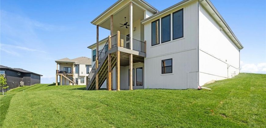 Homes for Sale in Kearney, MO 64060 | 13703  Clover Court