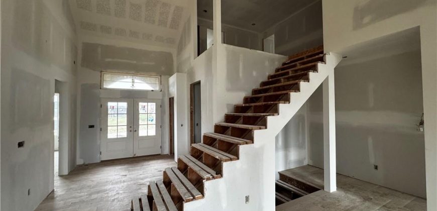 Homes for Sale in Kearney, MO 64060 | 13703  Clover Court