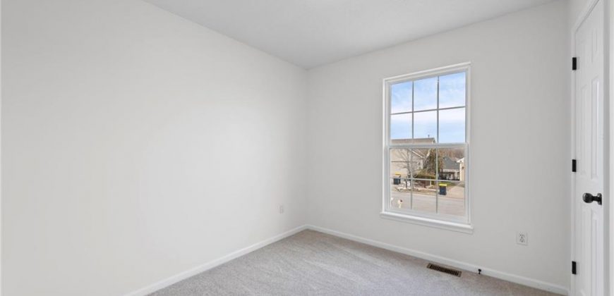 Homes for Sale in Kansas City, MO 64154 | 8540 N ROBINHOOD Avenue