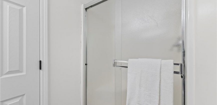 Homes for Sale in Kansas City, MO 64154 | 8540 N ROBINHOOD Avenue