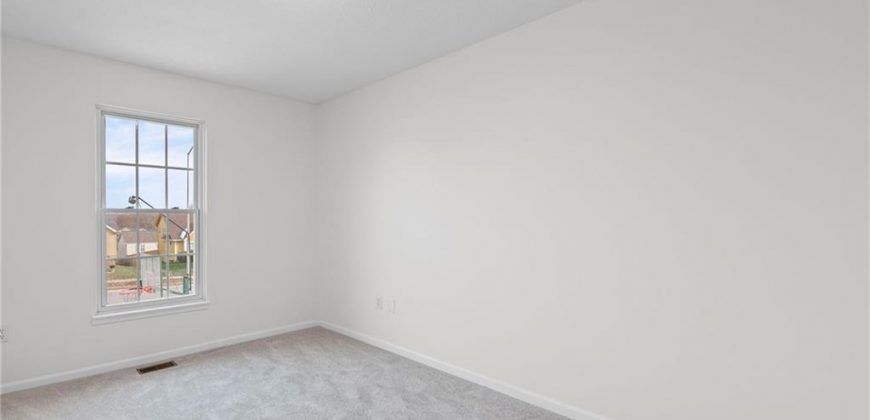 Homes for Sale in Kansas City, MO 64154 | 8540 N ROBINHOOD Avenue