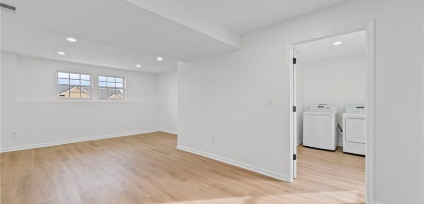 Homes for Sale in Kansas City, MO 64154 | 8540 N ROBINHOOD Avenue