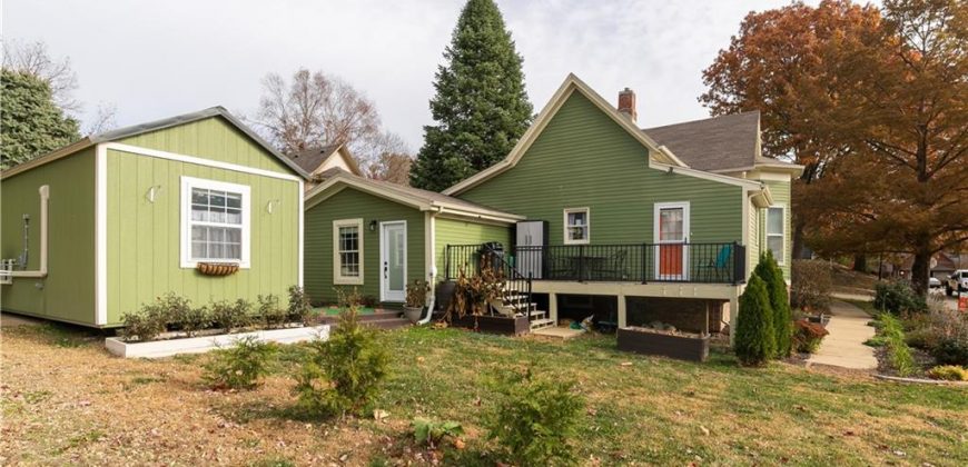 Homes for Sale in Liberty, MO 64068 | 402 N Leonard Street