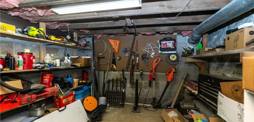 Homes for Sale in Liberty, MO 64068 | 402 N Leonard Street