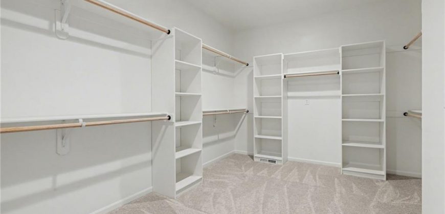 Homes for Sale in Parkville, MO 64152 | 11105 NW 77th Terrace